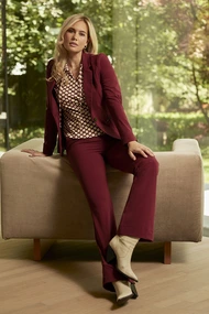 Aime serena flared travel broek
