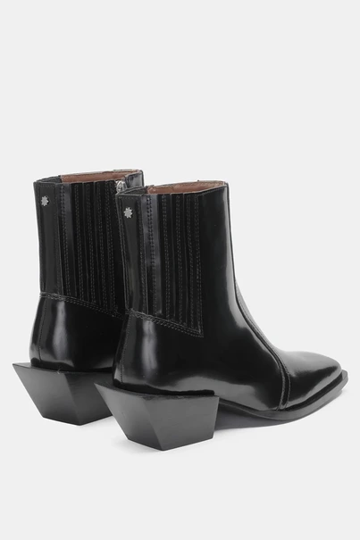 Fabienne Chapot tika boot glans hoekige hak