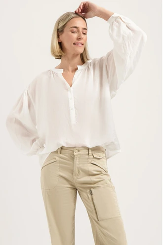 Florez storm blouse kraagloos