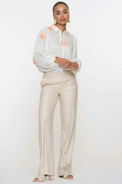 Geisha 53223-20 blouse bloem borduur