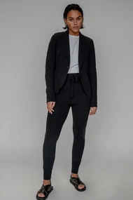 Penn & Ink N.Y. lisa travel blazer basic