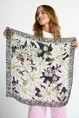 POM Amsterdam sp7169 shawl oopsy diasy