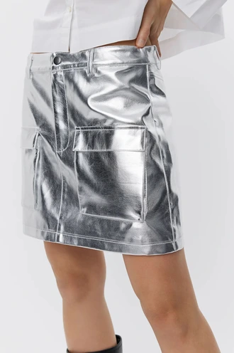 Sofie Schnoor s243261 skirt metalic vegan
