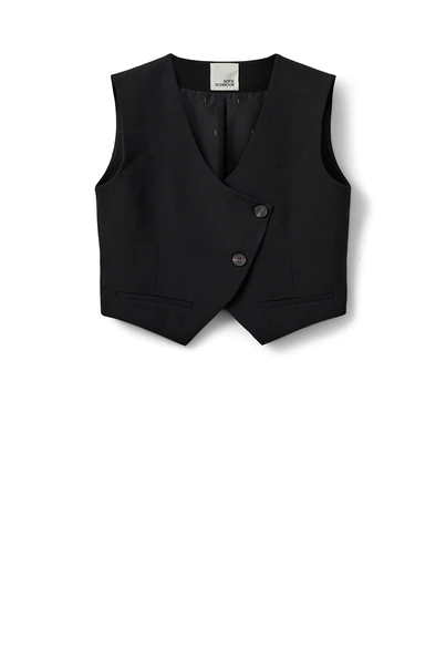Sofie Schnoor s244317 vest gilet asymetrisch