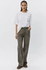 Sofie Schnoor snos514 verasw t-shirt logo