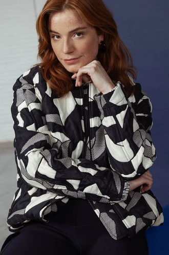 Studio Anneloes kaat stepped bomber met rits