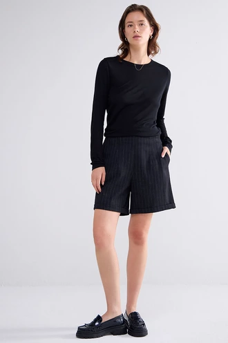Summum 4s2694-12076 pinstripe short