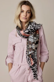Summum 8s837-8448 triangle print