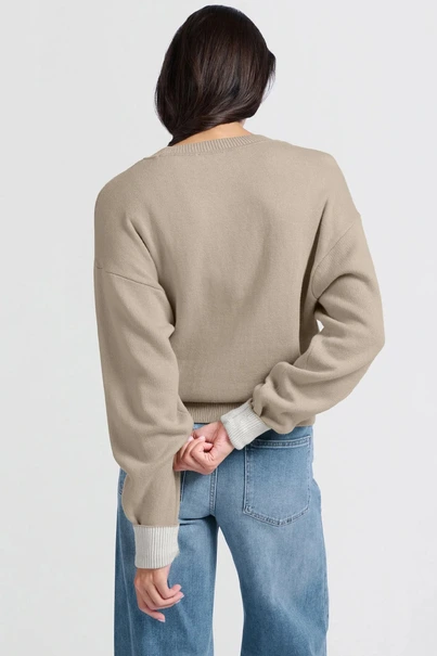 Yaya 01-000431-501 trui contrast