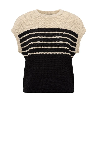 Yaya 01-000470-505 spencer streep