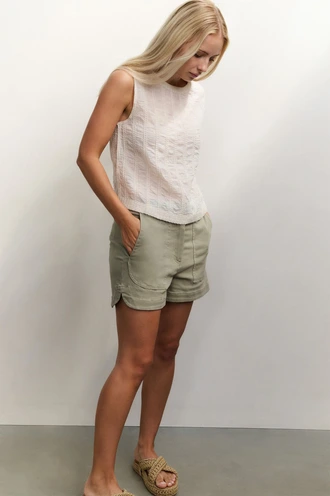 Yaya 01-701310-506 mouwloze blouse