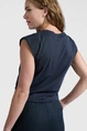 Yaya 01-709278-505 top knoop detail