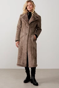 Yaya 02-011003-209 fake lammy coat